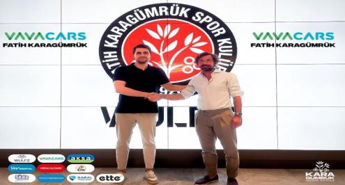 الإيطالي بيرلو مدربا لقرا جمرك التركي